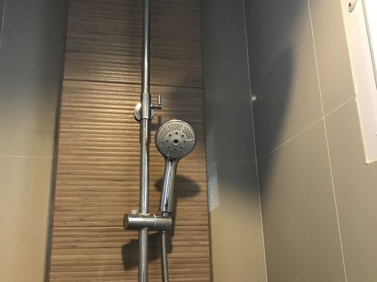 ホテル Light House Residence