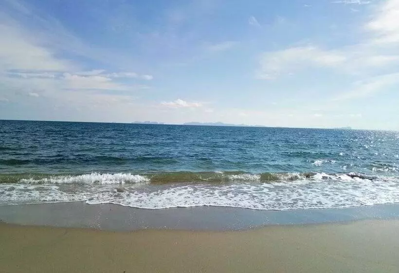ホテル Loma Sea View Bungalow