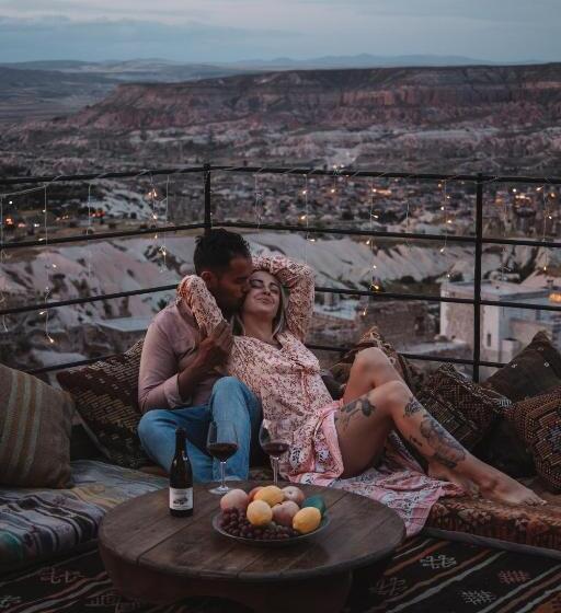 بنسيون Helike Cave Suites