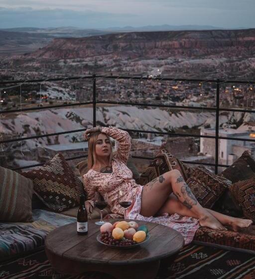 بنسيون Helike Cave Suites