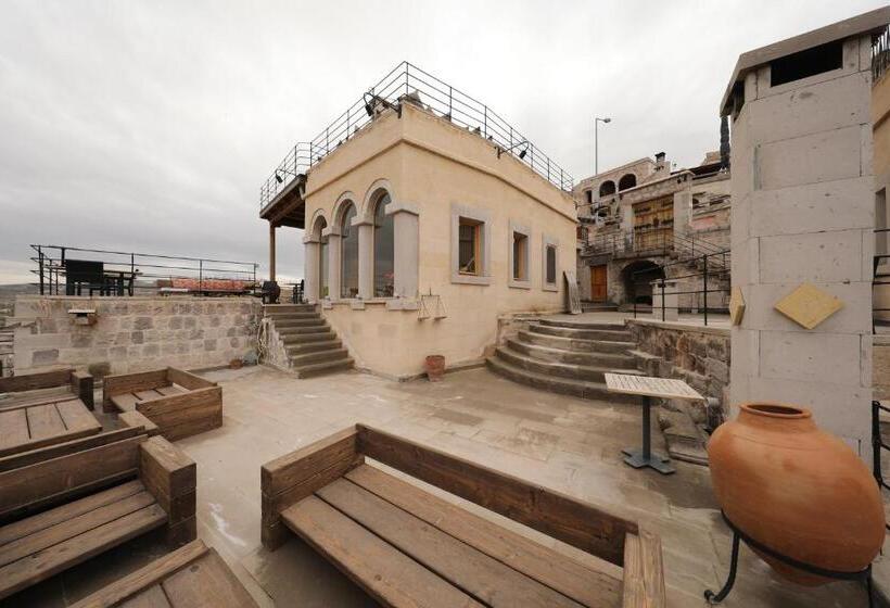 بنسيون Helike Cave Suites