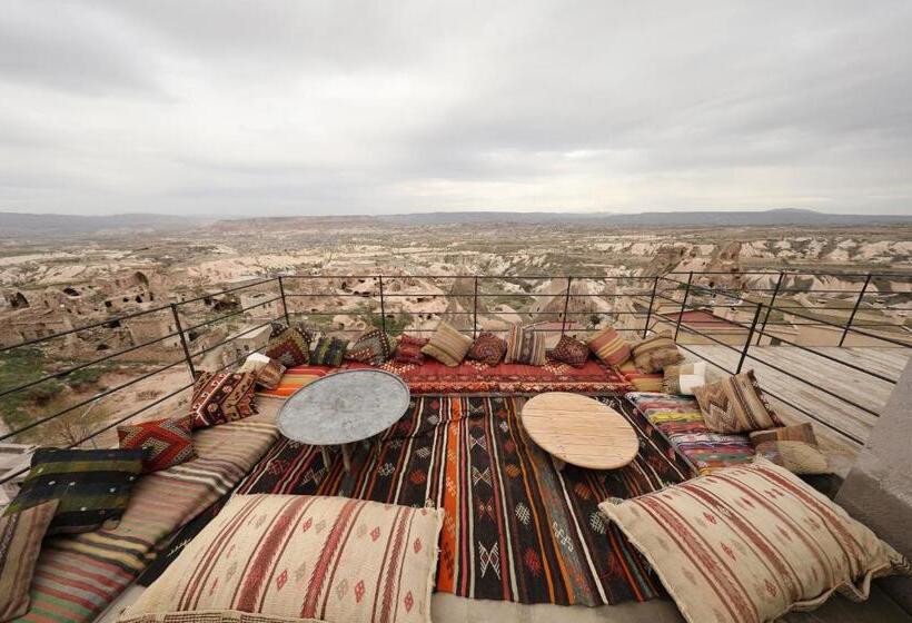 بنسيون Helike Cave Suites