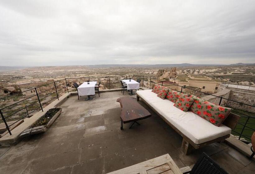 بنسيون Helike Cave Suites