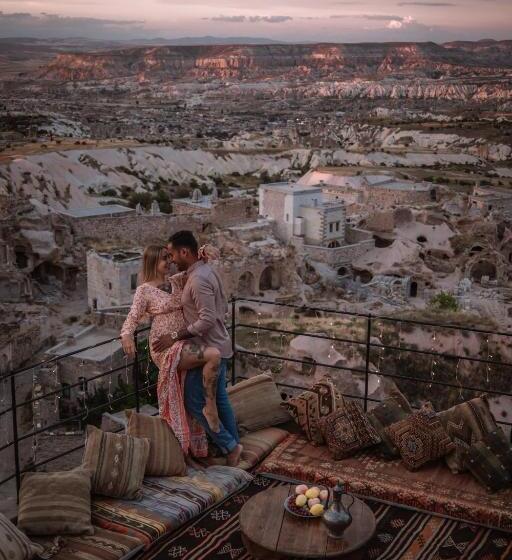 بنسيون Helike Cave Suites