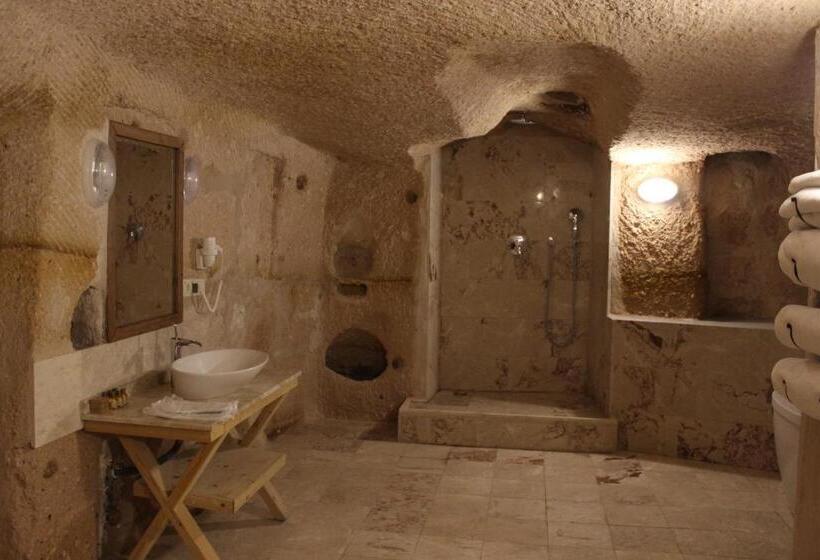 بنسيون Helike Cave Suites