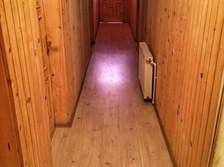Uğur Motel