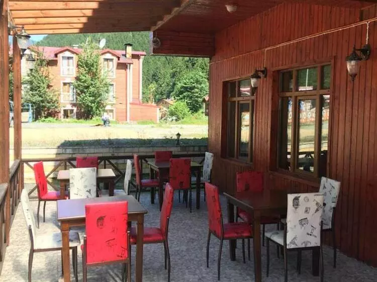 Uğur Motel