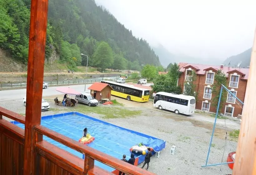 Uğur Motel