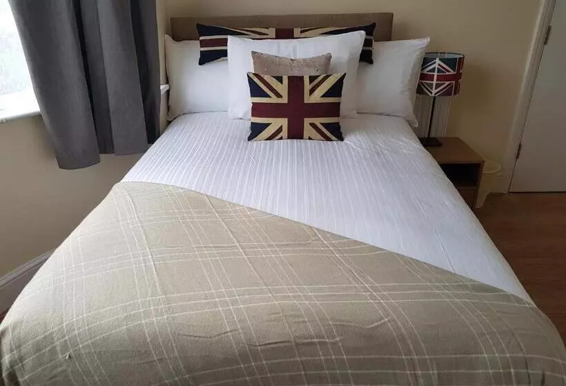 Aamiaismajoitus (B&B) Kathleen House Plus