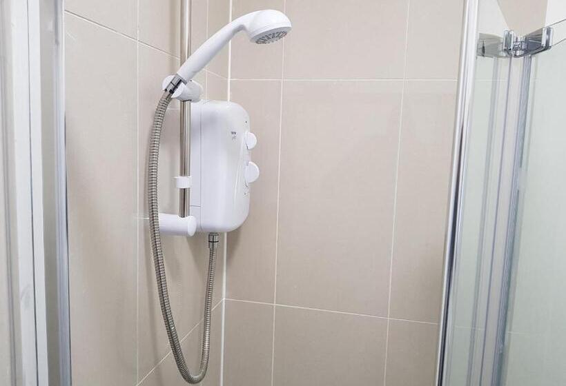 مبيت وإفطار Kathleen House Plus