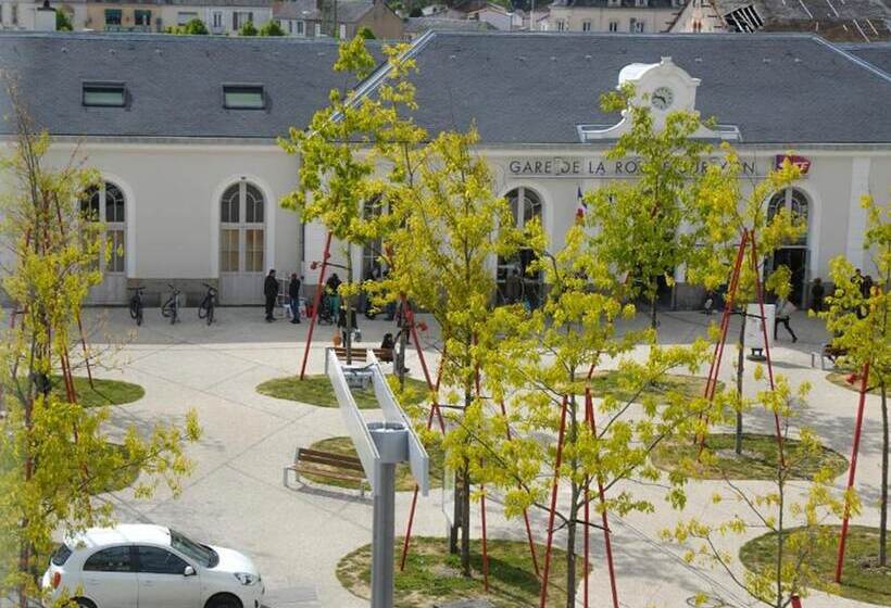 هتل De La Gare  Restaurant Bistro Quai