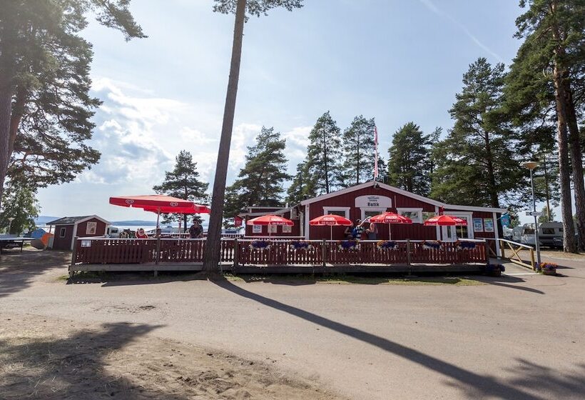 בית מלון כפרי First Camp Siljansbadet   Rättvik
