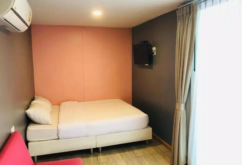 Hotelli Inn Box Cha Am