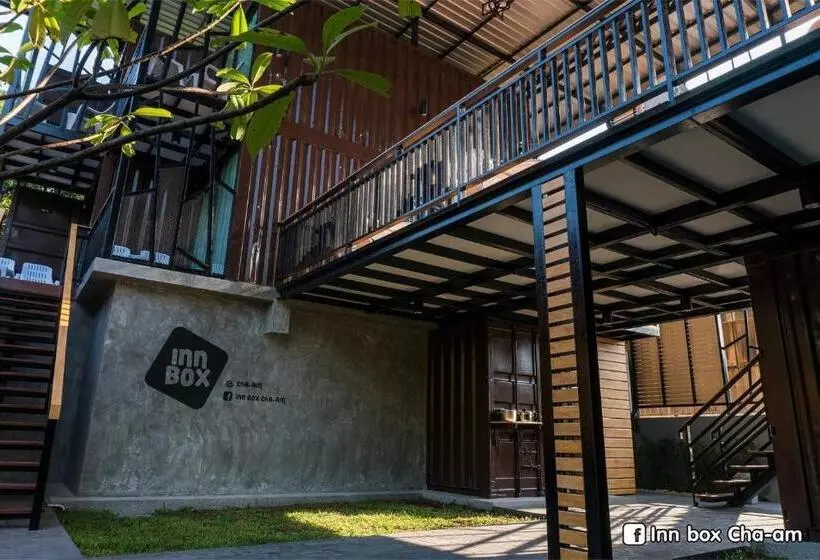 Hotelli Inn Box Cha Am