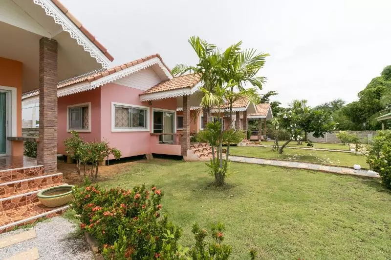 ホテル Sansuk Resort