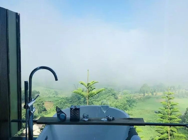 Hotelli The Proud Green Garden Hill Resort