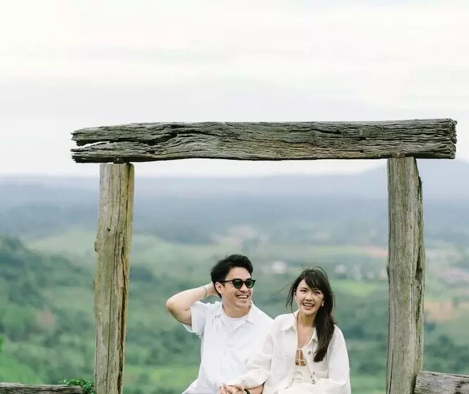 Hotelli The Proud Green Garden Hill Resort