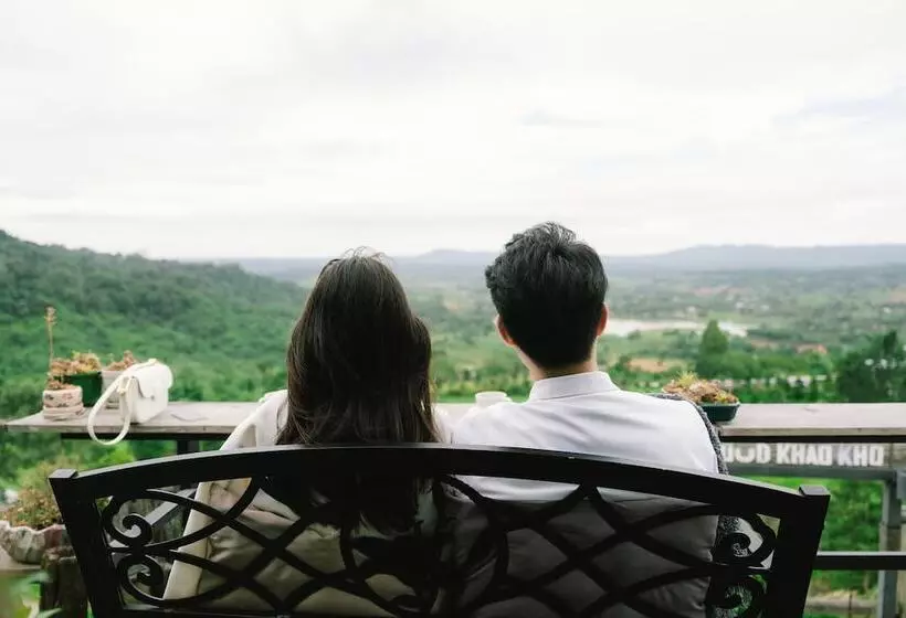 Hotelli The Proud Green Garden Hill Resort