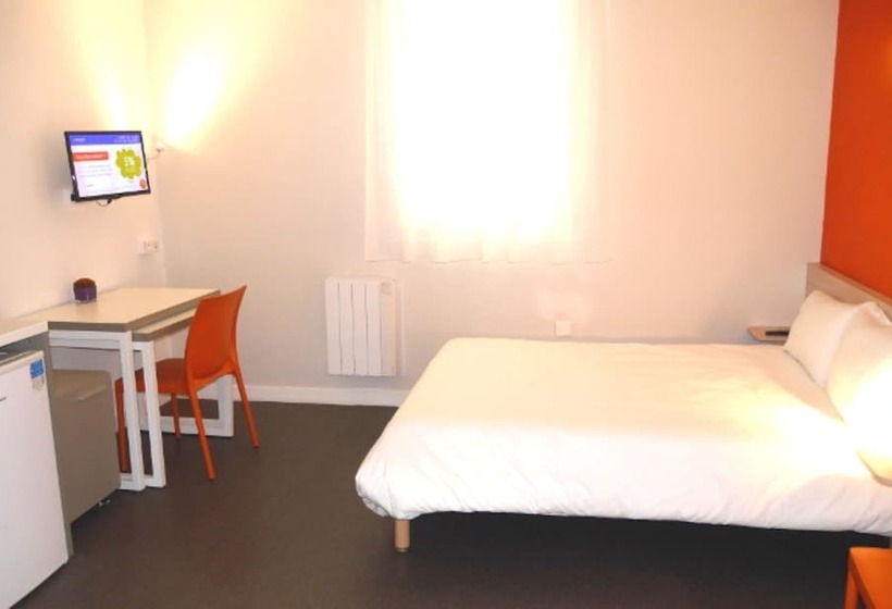 Montempô Apparthôtel Paris Vélizy