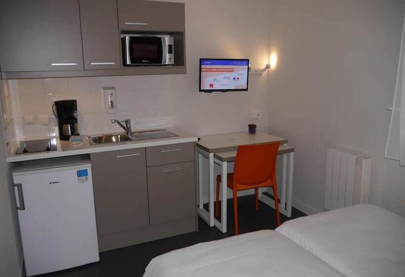 Montempô Apparthôtel Paris Vélizy