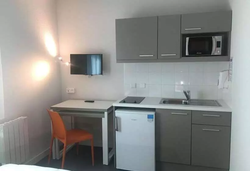 Montempô Apparthôtel Paris Vélizy