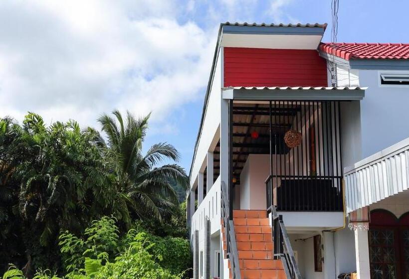 Pensão Bangtao Guest House