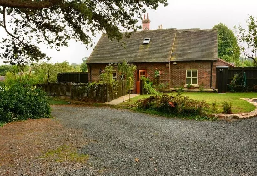 Pine Tree Lodge Bridgnorth