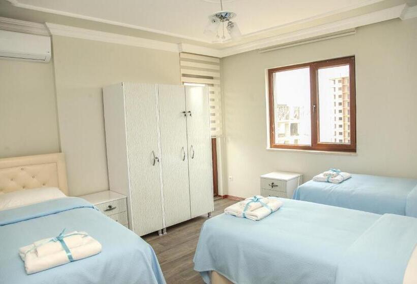 Royal Inn Seza Residence