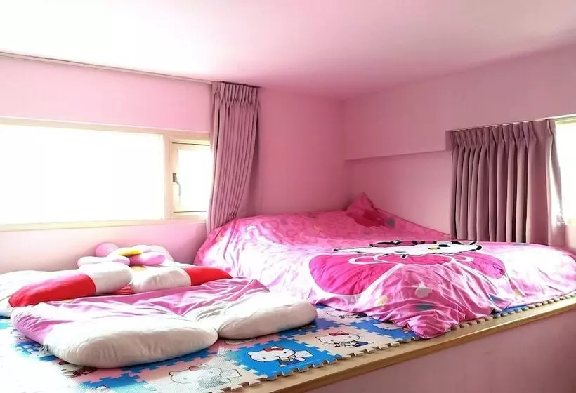 Alice Wonderland B&b