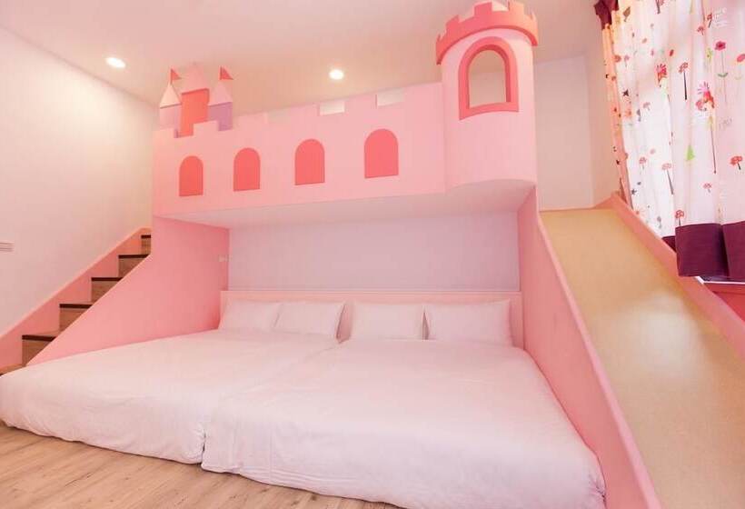 تختخواب و صبحانه Dream Out Of Eggs And Children