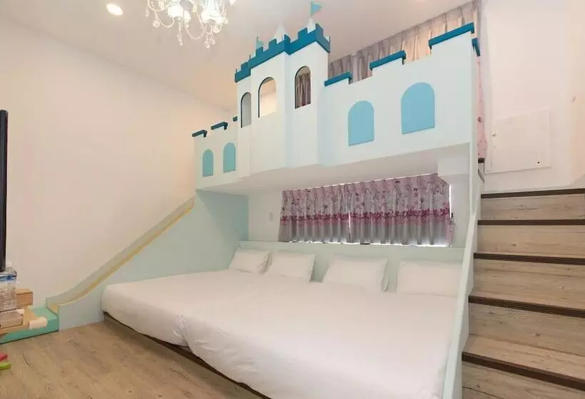 تختخواب و صبحانه Dream Out Of Eggs And Children