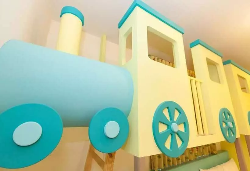 تختخواب و صبحانه Dream Out Of Eggs And Children