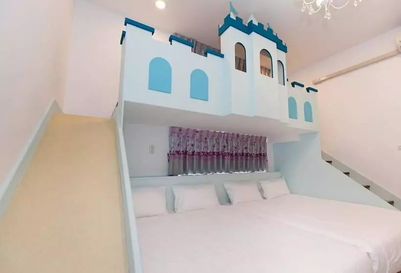 تختخواب و صبحانه Dream Out Of Eggs And Children