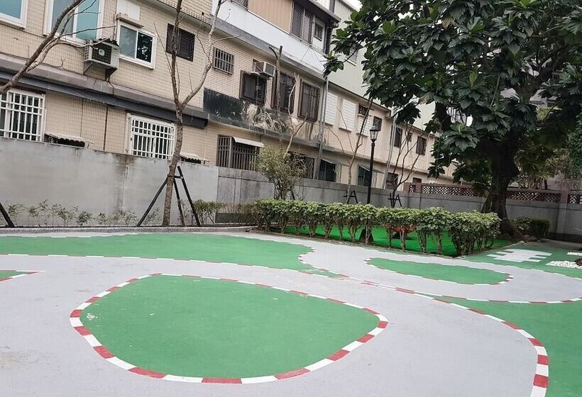 تختخواب و صبحانه Dream Out Of Eggs And Children