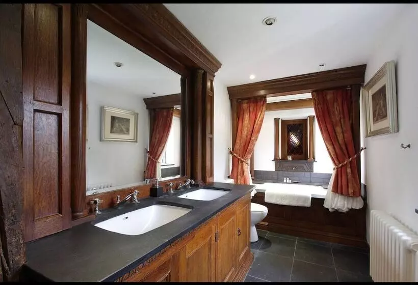 B&b Harlington Manor