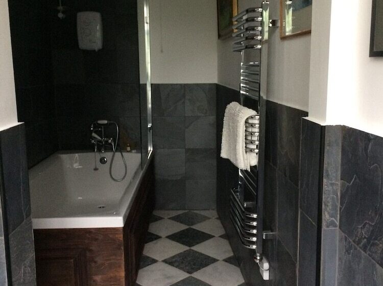 B&b Harlington Manor