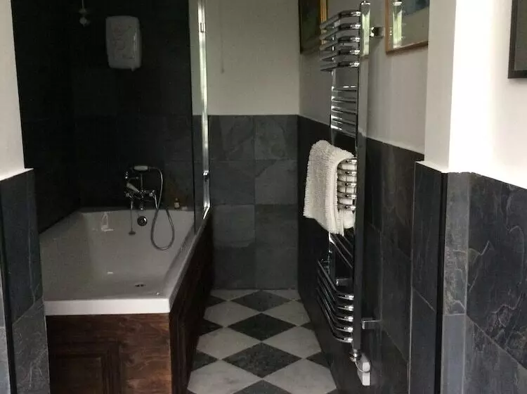 B&b Harlington Manor