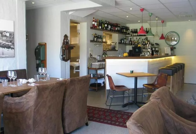 Gamla Televerket B&b