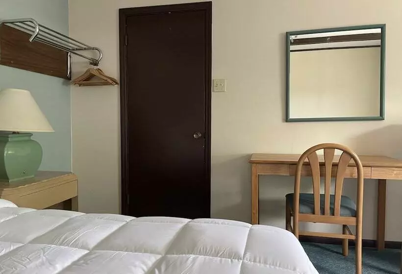 Gatehouse Motel