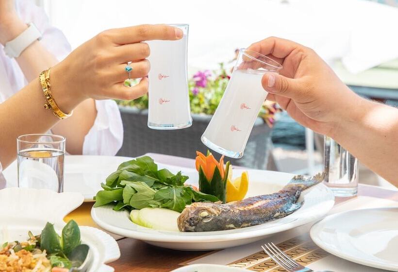 ホテル Assos Kayalar Blue Beach