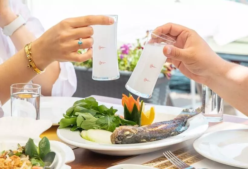 Hotelli Assos Kayalar Blue Beach