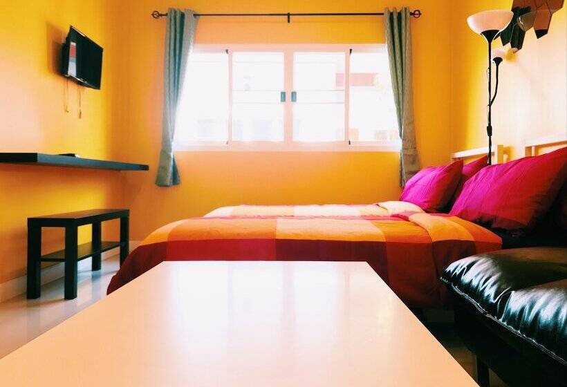 בית מלון כפרי Baanpermsook