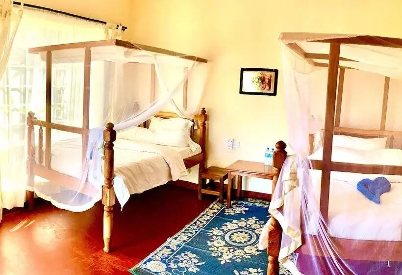 هتل Babylon Lodge