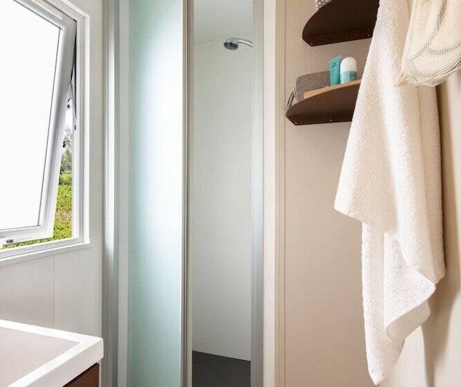 호텔 La Cabane De Bob Saint Raphael