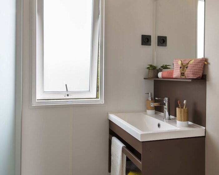 호텔 La Cabane De Bob Saint Raphael