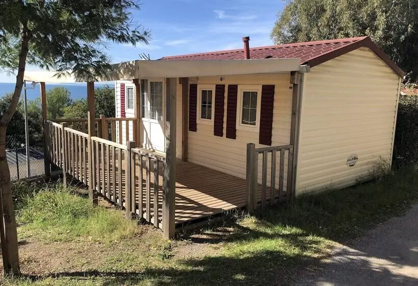 هتل La Cabane De Bob   Saint Raphael