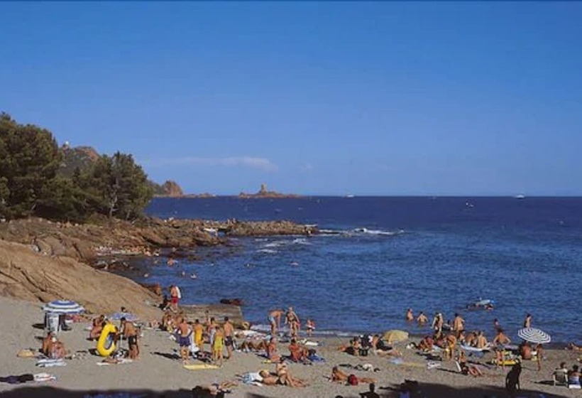 호텔 La Cabane De Bob Saint Raphael