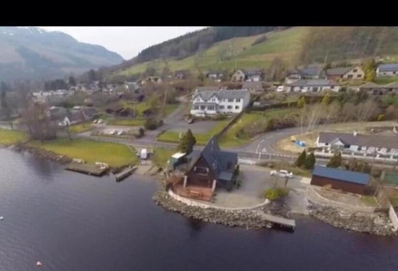 ホテル Lochearnhead