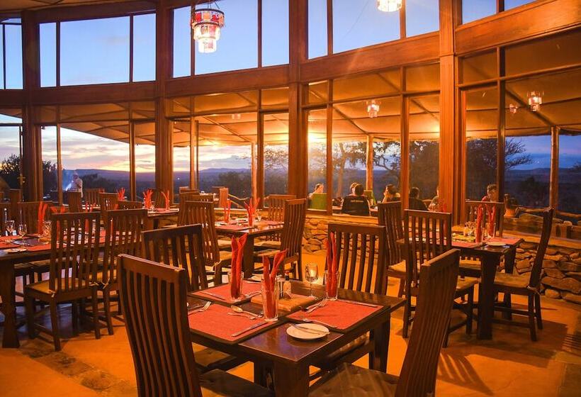 هتل Serengeti Simba Lodge