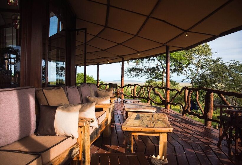 هتل Serengeti Simba Lodge
